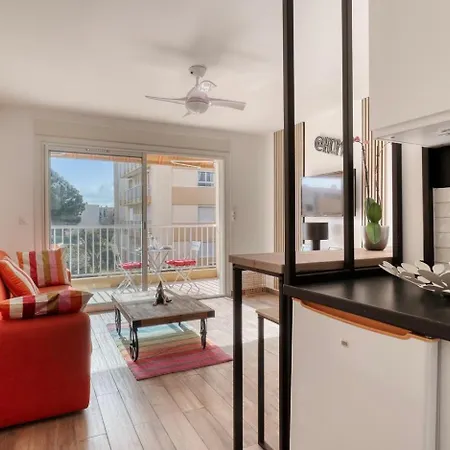 Apartment Neuf Bord De - Piscine - Tennis - Boulodrome Dans La