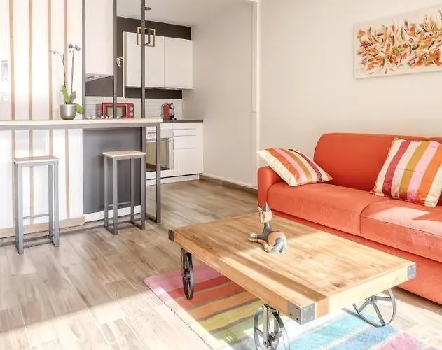 Daire Neuf Bord De - Piscine - Tennis - Boulodrome Dans La